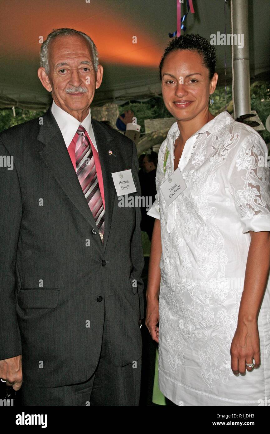 New York, NY - July 16:  Herman Farrell, Diane Cardwell at David Dinkins 80th Birthday Party at Gracie Mansion on Monday, July 16, 2007 in New York, NY.  (Photo by Steve Mack/S.D. Mack Pictures) Stock Photo