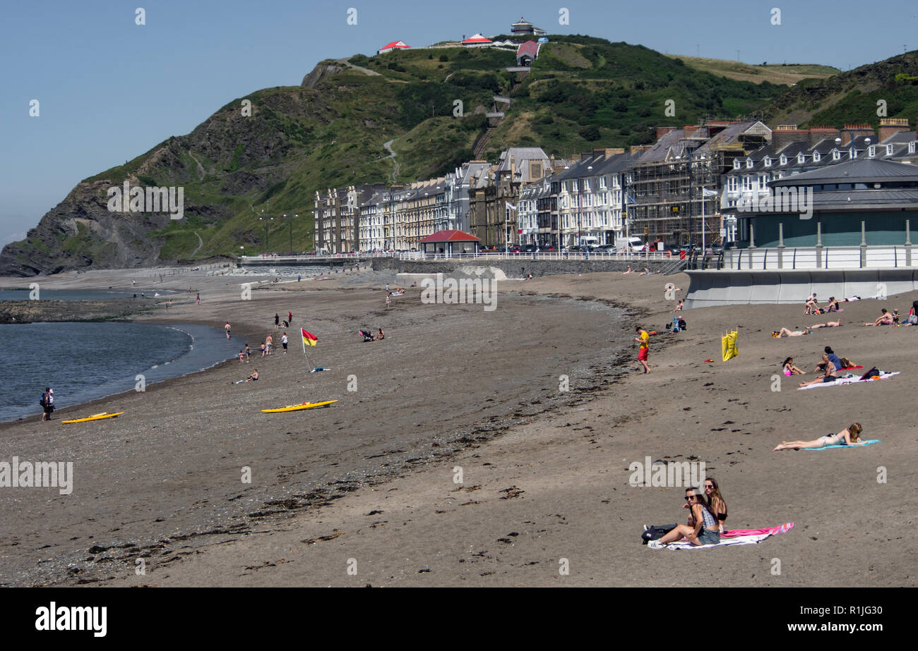 Welsh coastal town hires stock photography and images Alamy