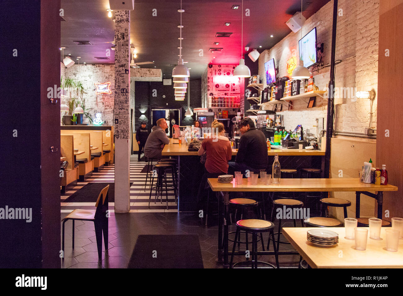 Black Tap burger bar, Lower east Side,177 Ludlow Street New York