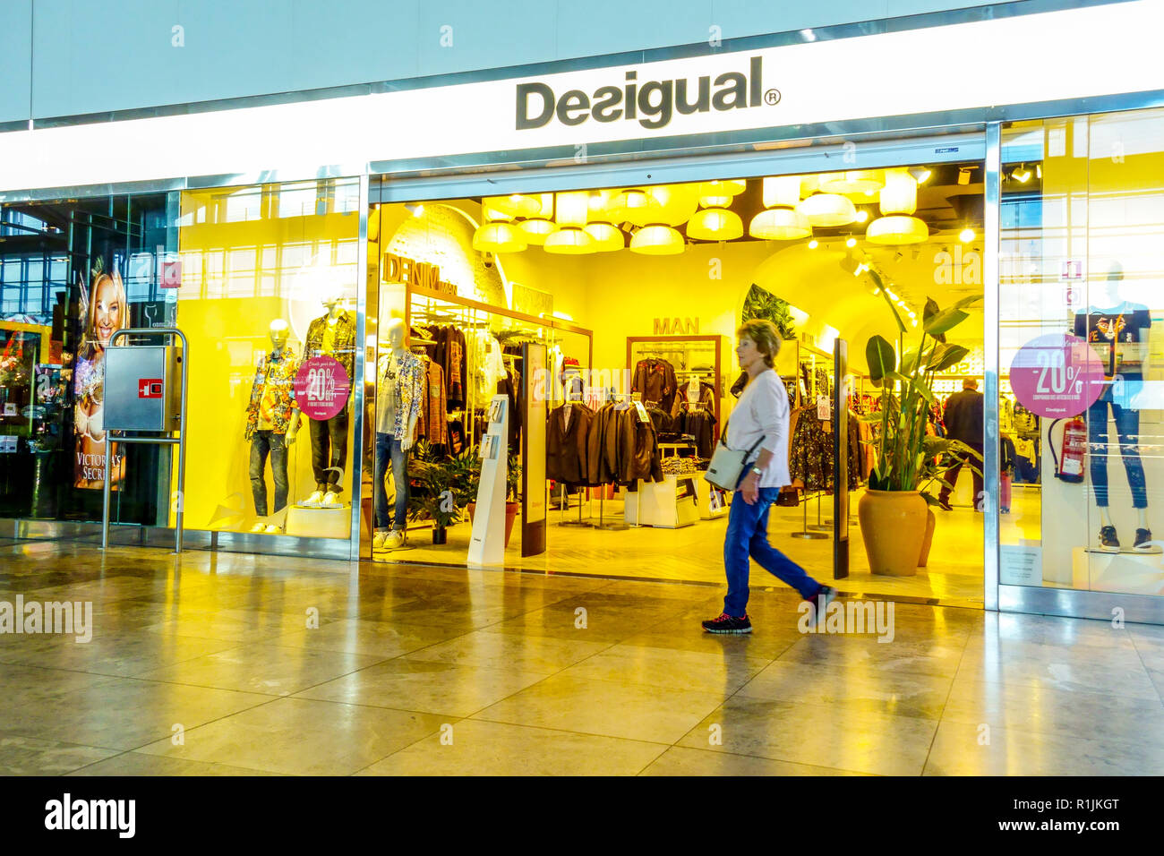 Alicante Spain, Airport, Desigual store Stock Photo - Alamy