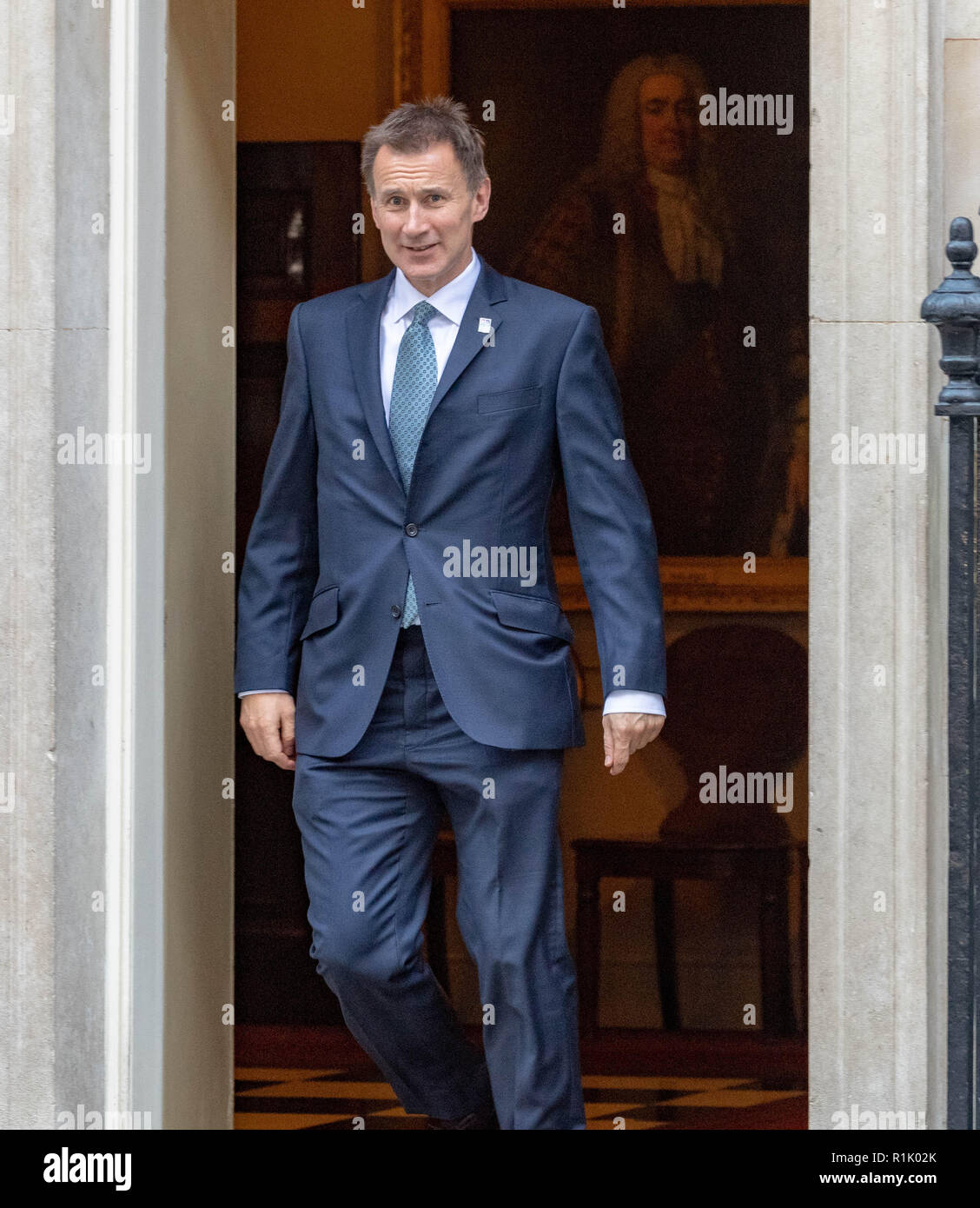Foreign Secretary Jeremy Hunt Leaves Downing Street Hi res Stock foreign-secretary-jeremy-hunt-leaves-downing-street-hi-res-stock