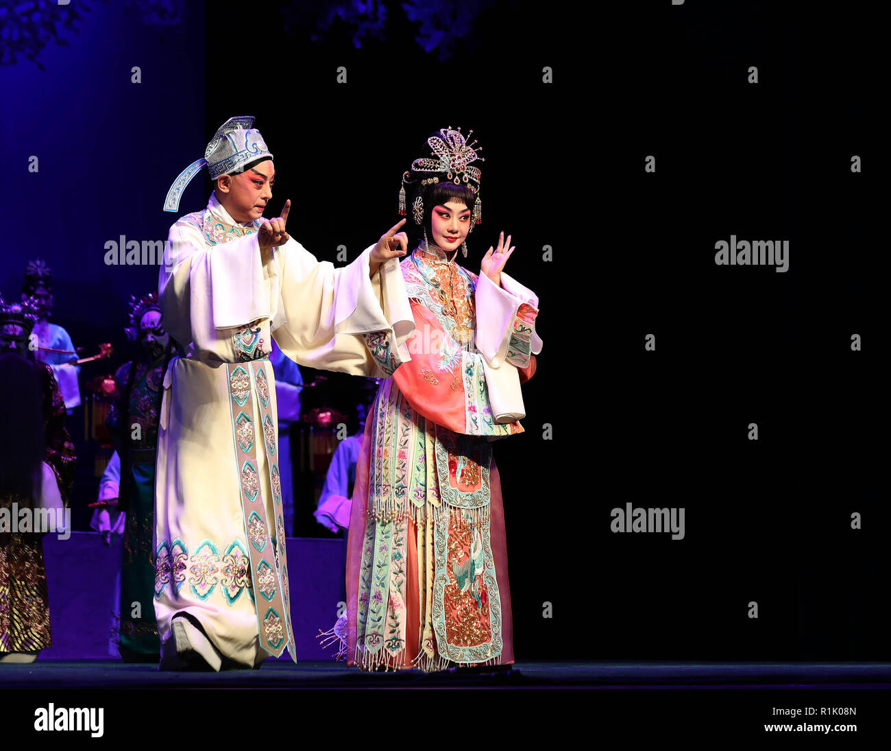 Emperor chongzhen hi-res stock photography and images - Alamy