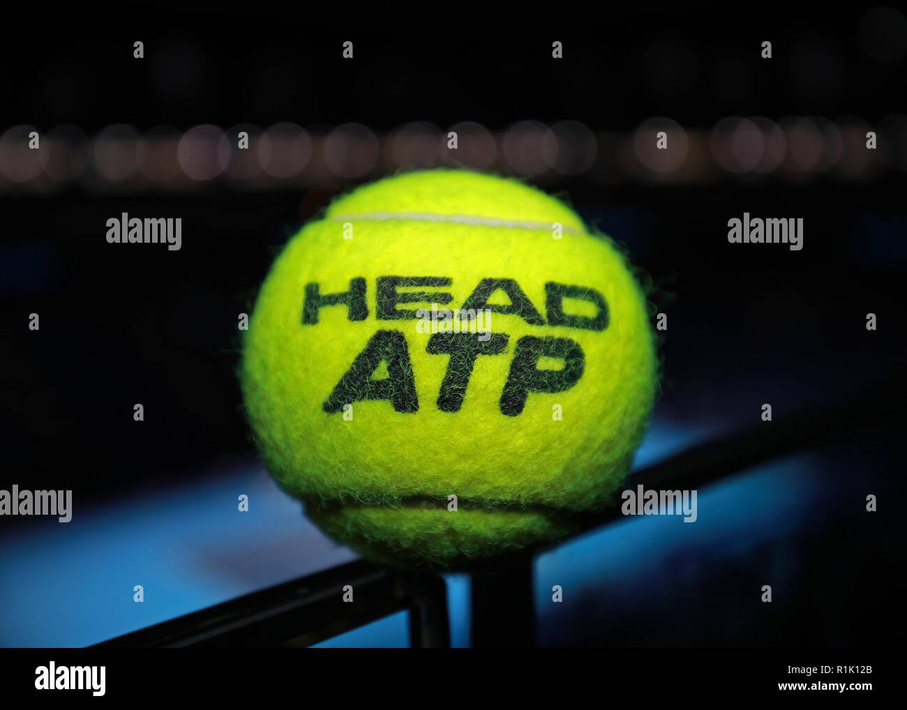 Head atp tennis ball hi-res stock photography and images - Alamy