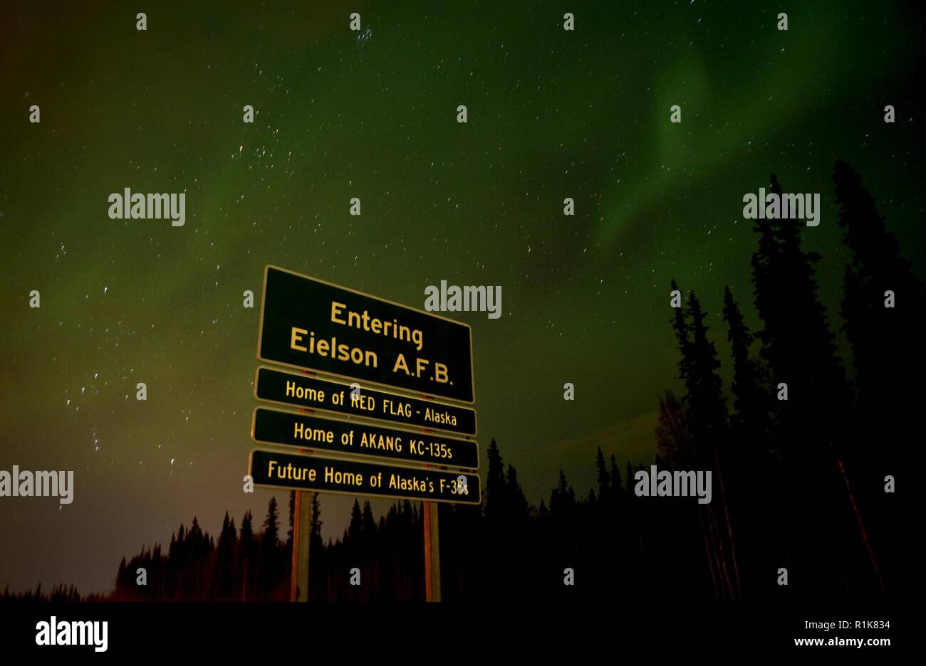 Things to do at eielson air force base hires stock photography and