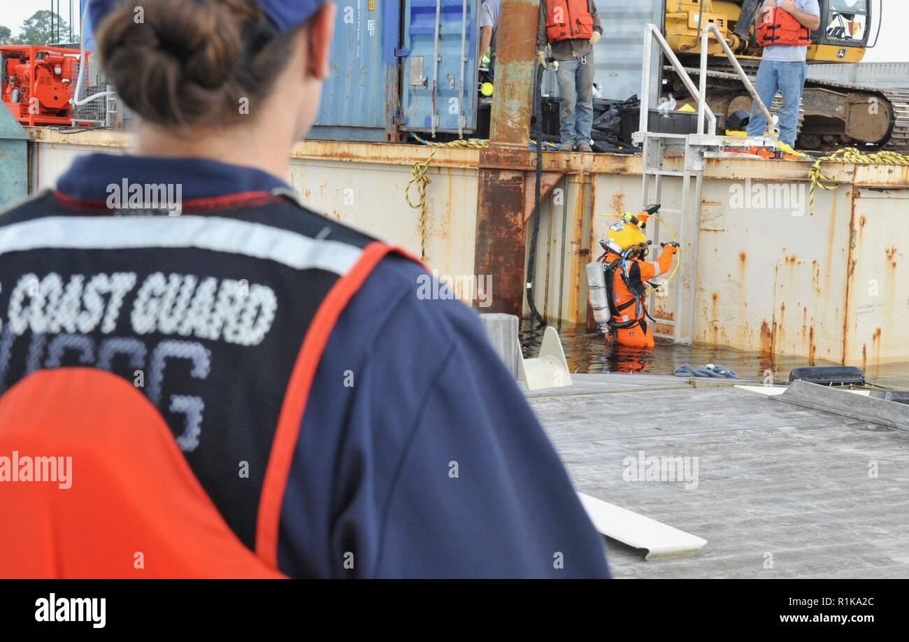Us coast guard sector north carolina hires stock photography and images Alamy