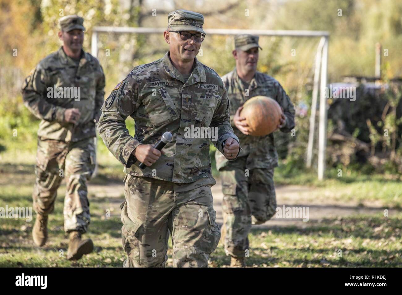 Tennessee Army National Guardsmen (from left) Sfc. Nick Carter, 2Lt