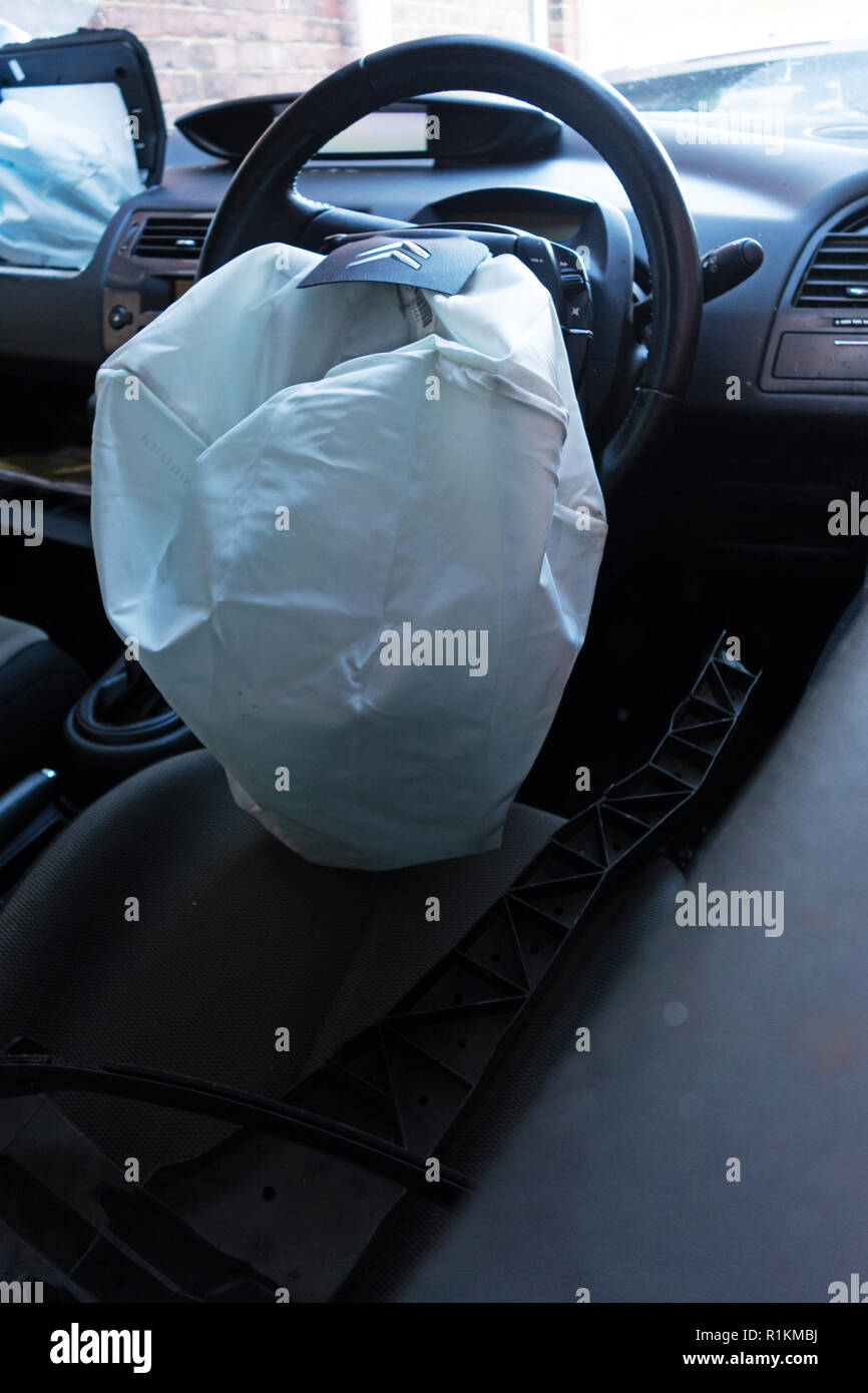 Deployed airbag hires stock photography and images Alamy