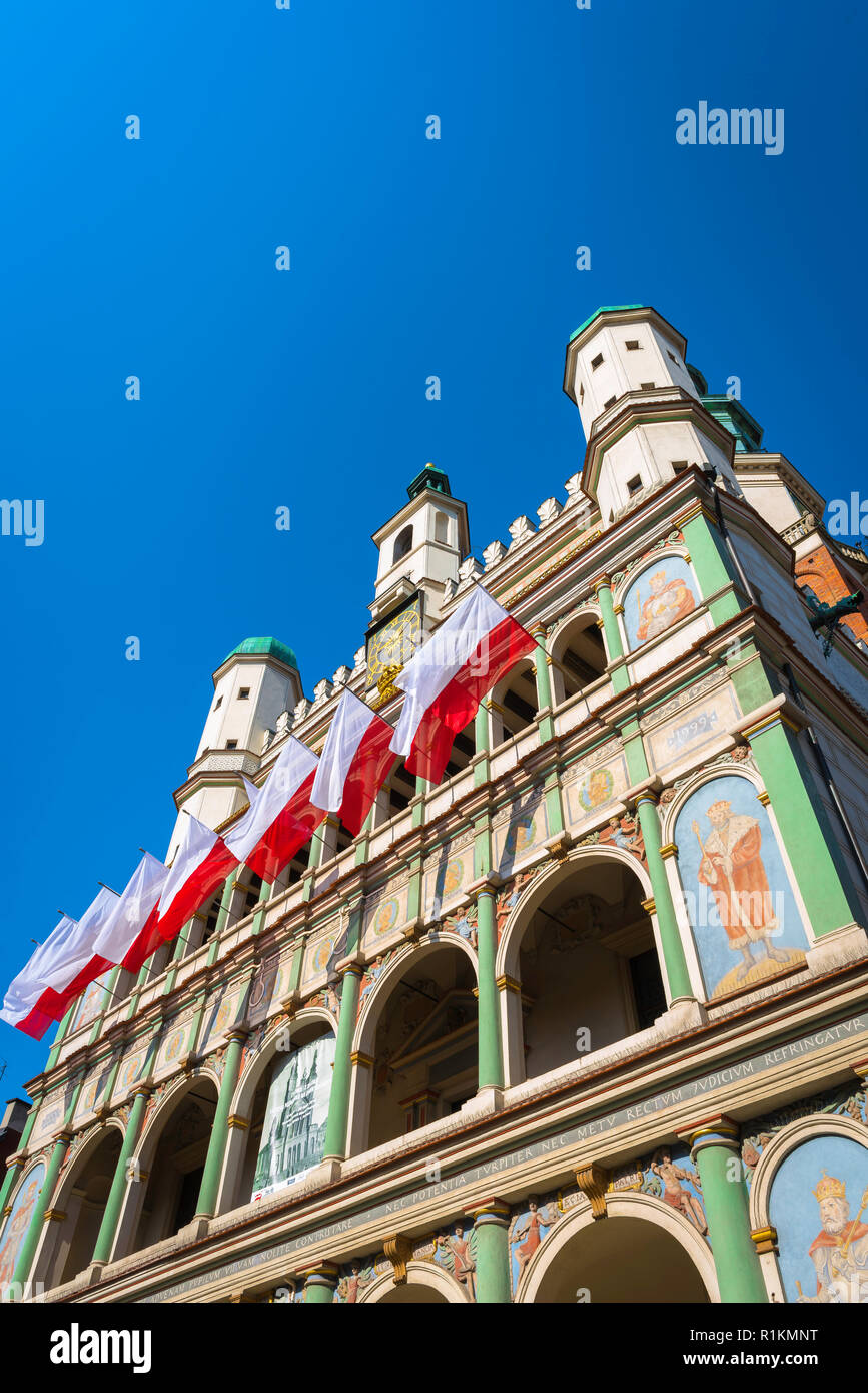 Town Hall Poznan, view of the upper exterior of the Renaissance Town Hall building (Ratusz) in Market Square in the Old Town area of Poznan, Poland. Stock Photo
