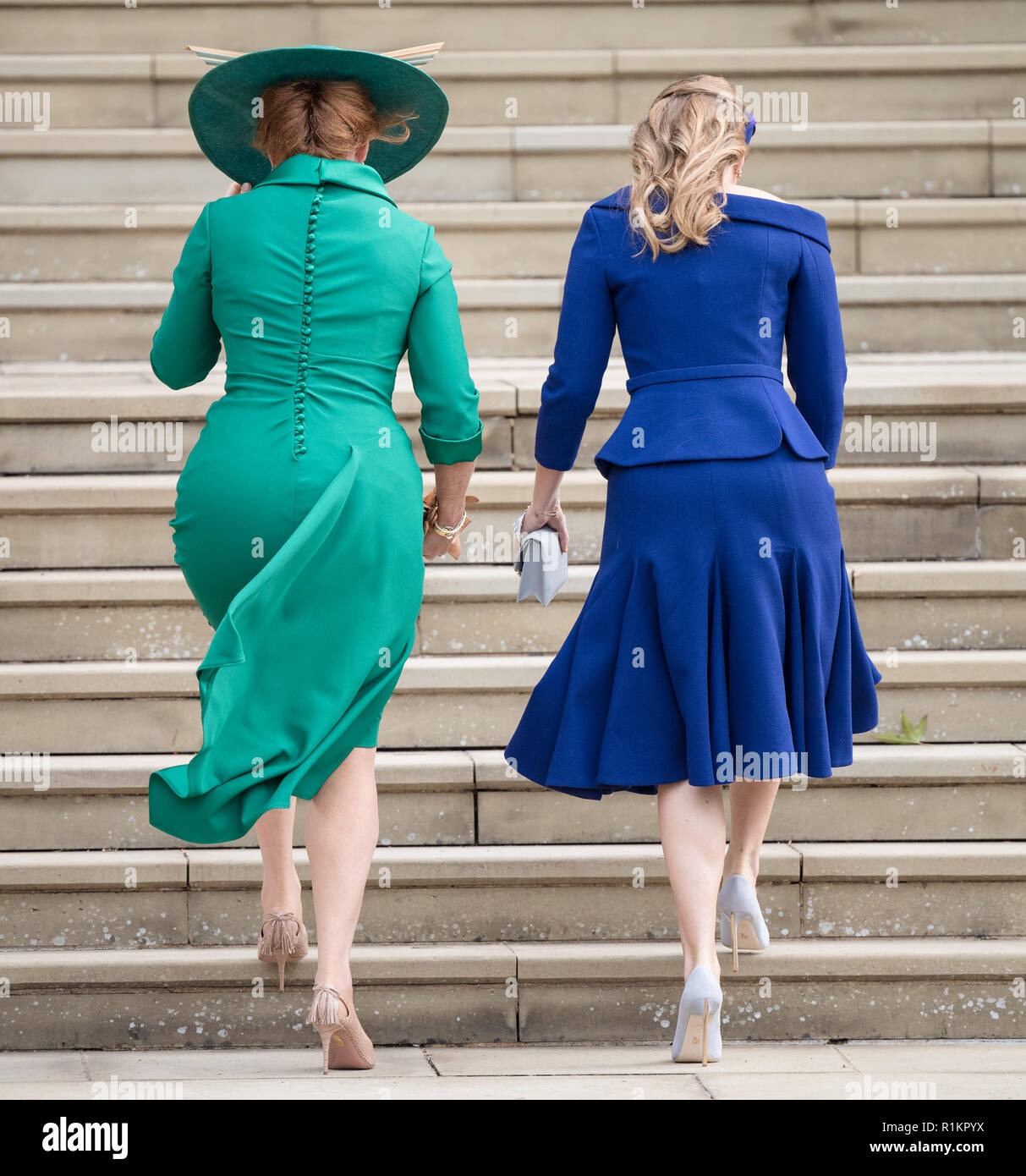 Sarah ferguson top dress eugenie wedding