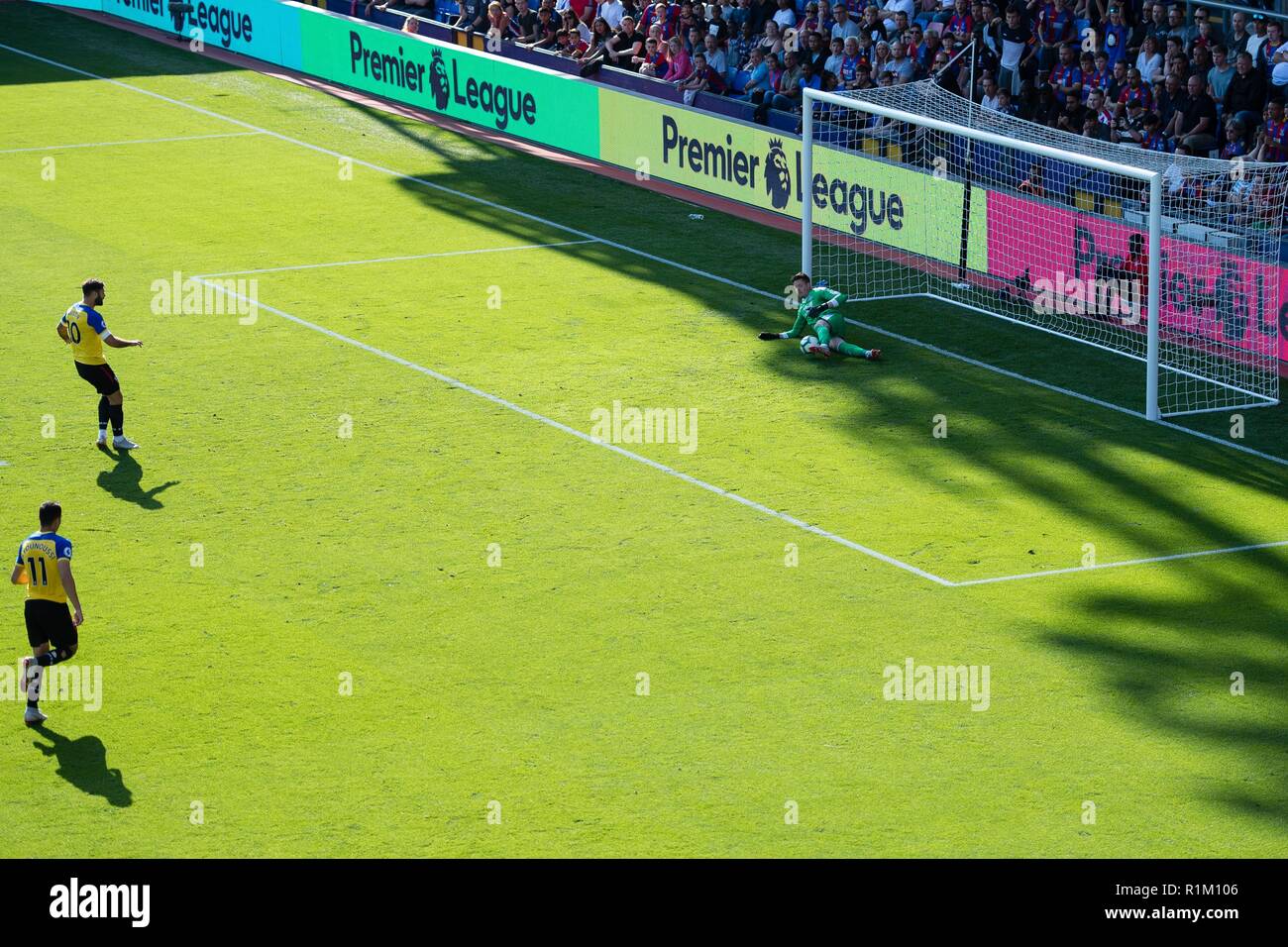 LONDON, ENGLAND - SEPTEMBER 01:     Wayne Hennessey of Crystal Palace save penalty shot taken by Charlie Austin of Southampton during the Premier League match between Crystal Palace and Southampton FC at Selhurst Park on September 1, 2018 in London, United Kingdom. (MB Media) Stock Photo