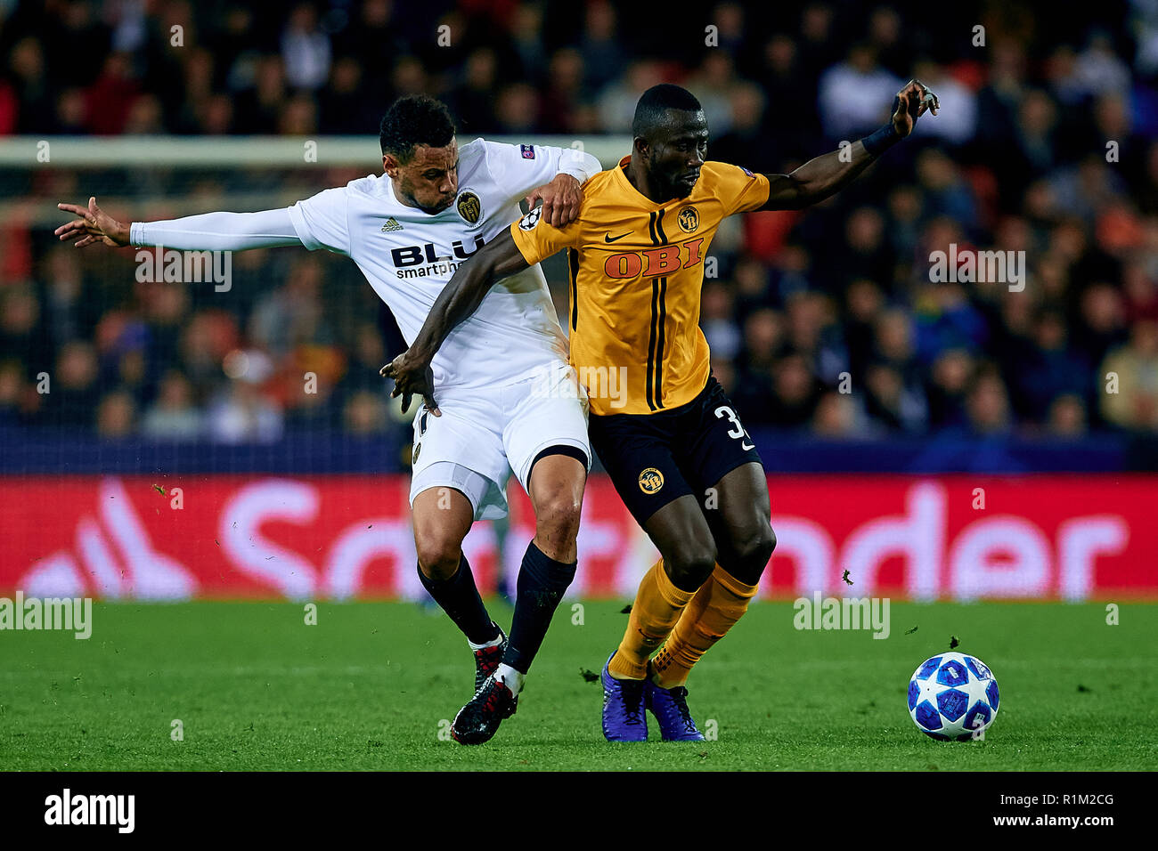 Sekou Junior Sanogo of Crvena Zvezda in action during the UEFA