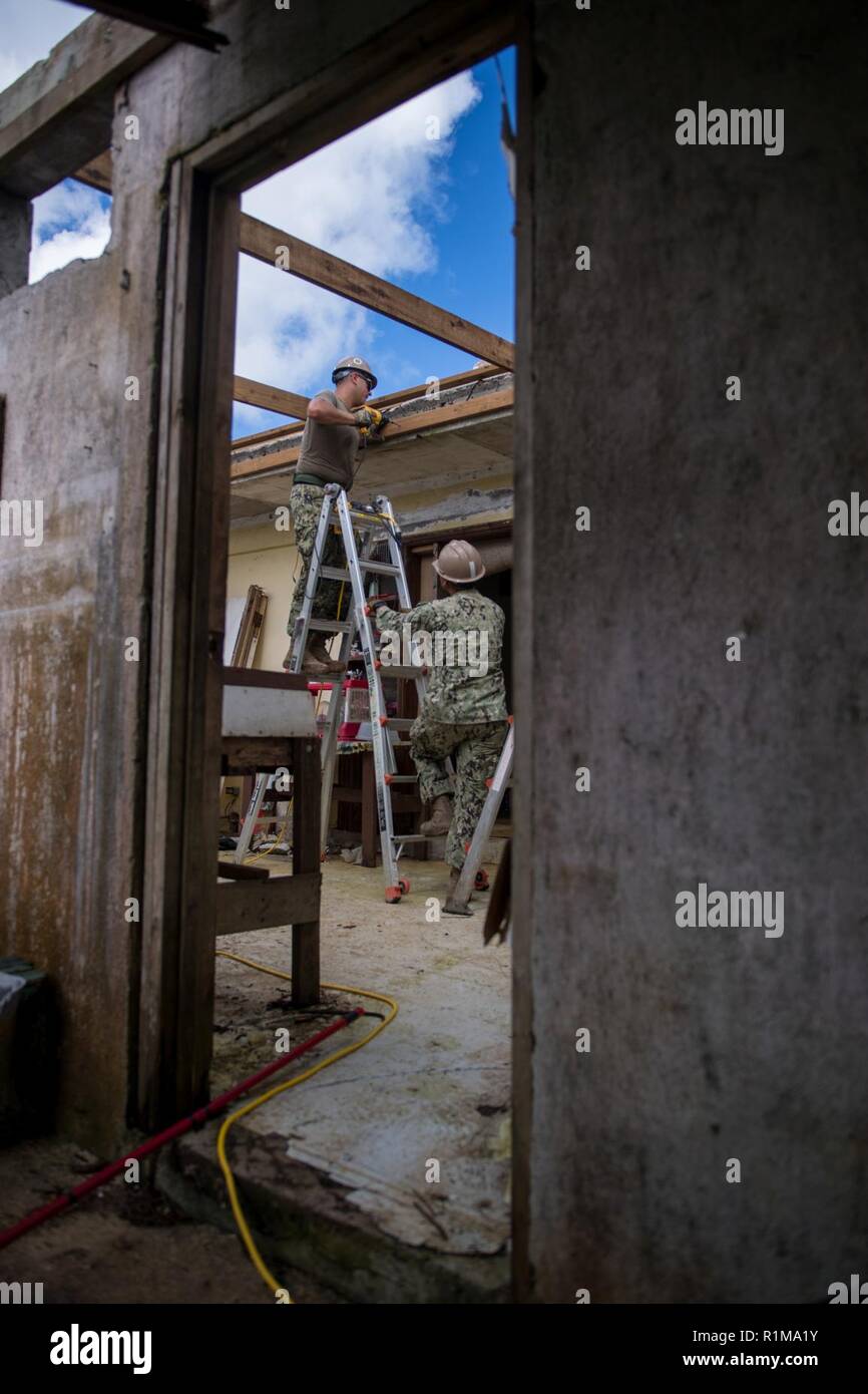 Navy Rafter U s navy builder 1st class hi-res stock photography and images - Alamy