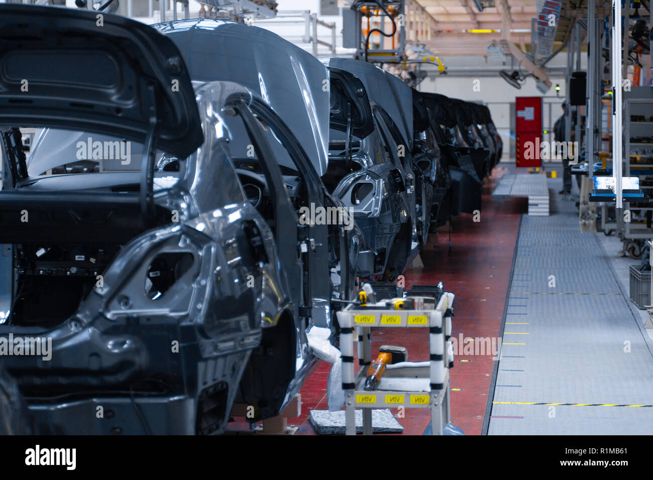 Conveyor mechanism hi-res stock photography and images - Alamy