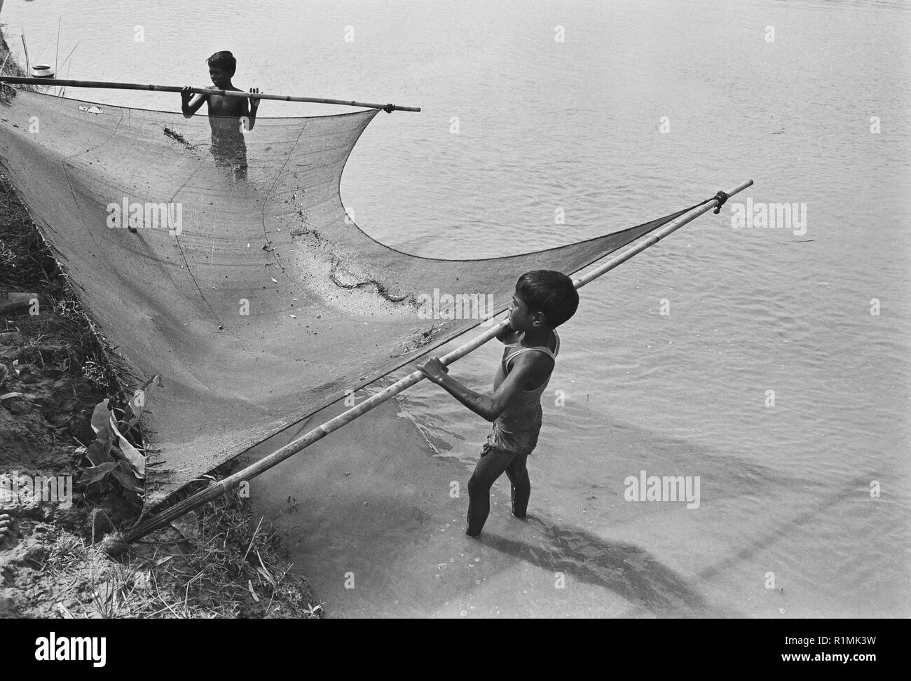 Drag net fishing Black and White Stock Photos & Images - Alamy