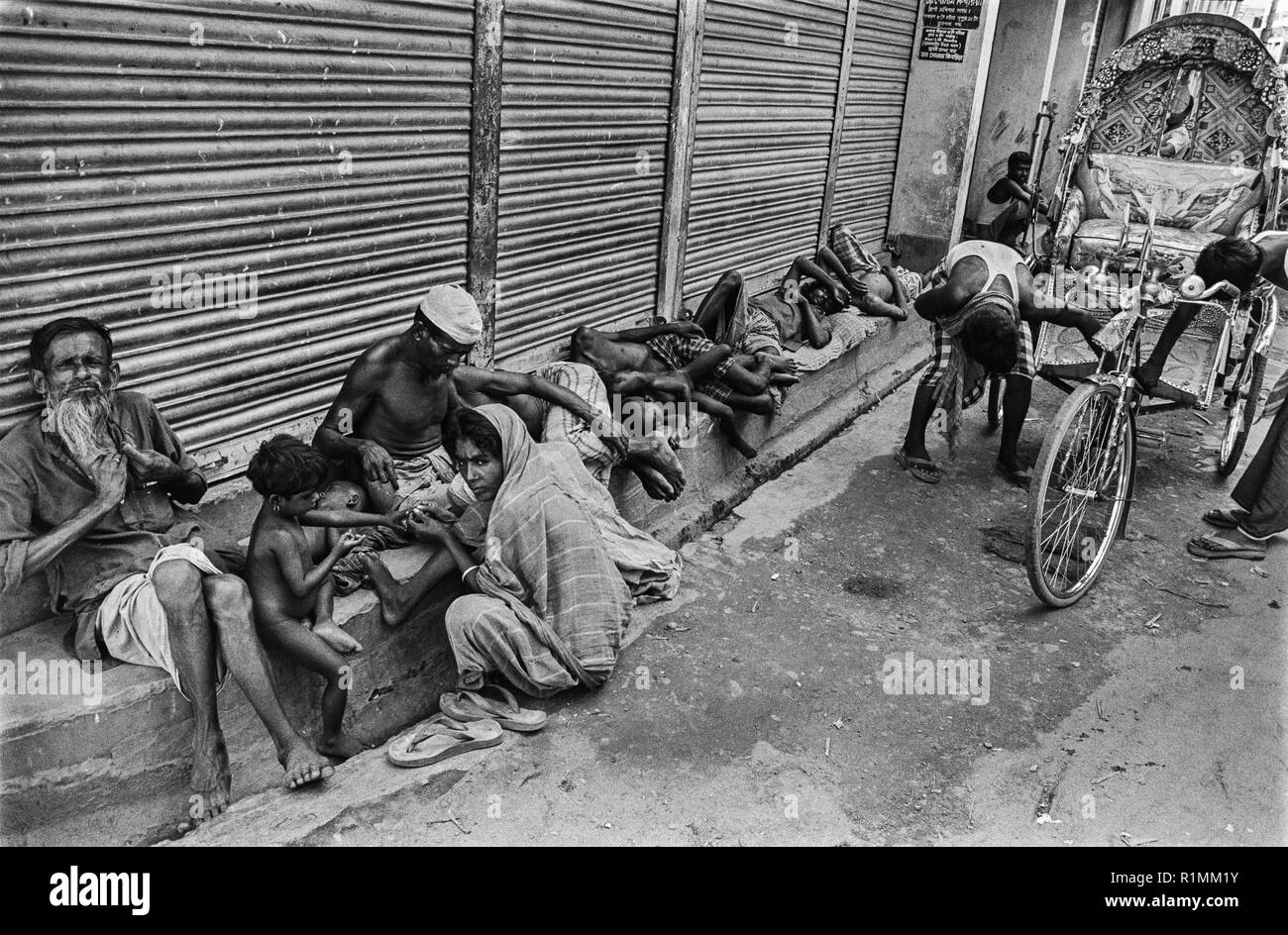 Bangladesh dhaka rickshaw Black and White Stock Photos & Images Alamy