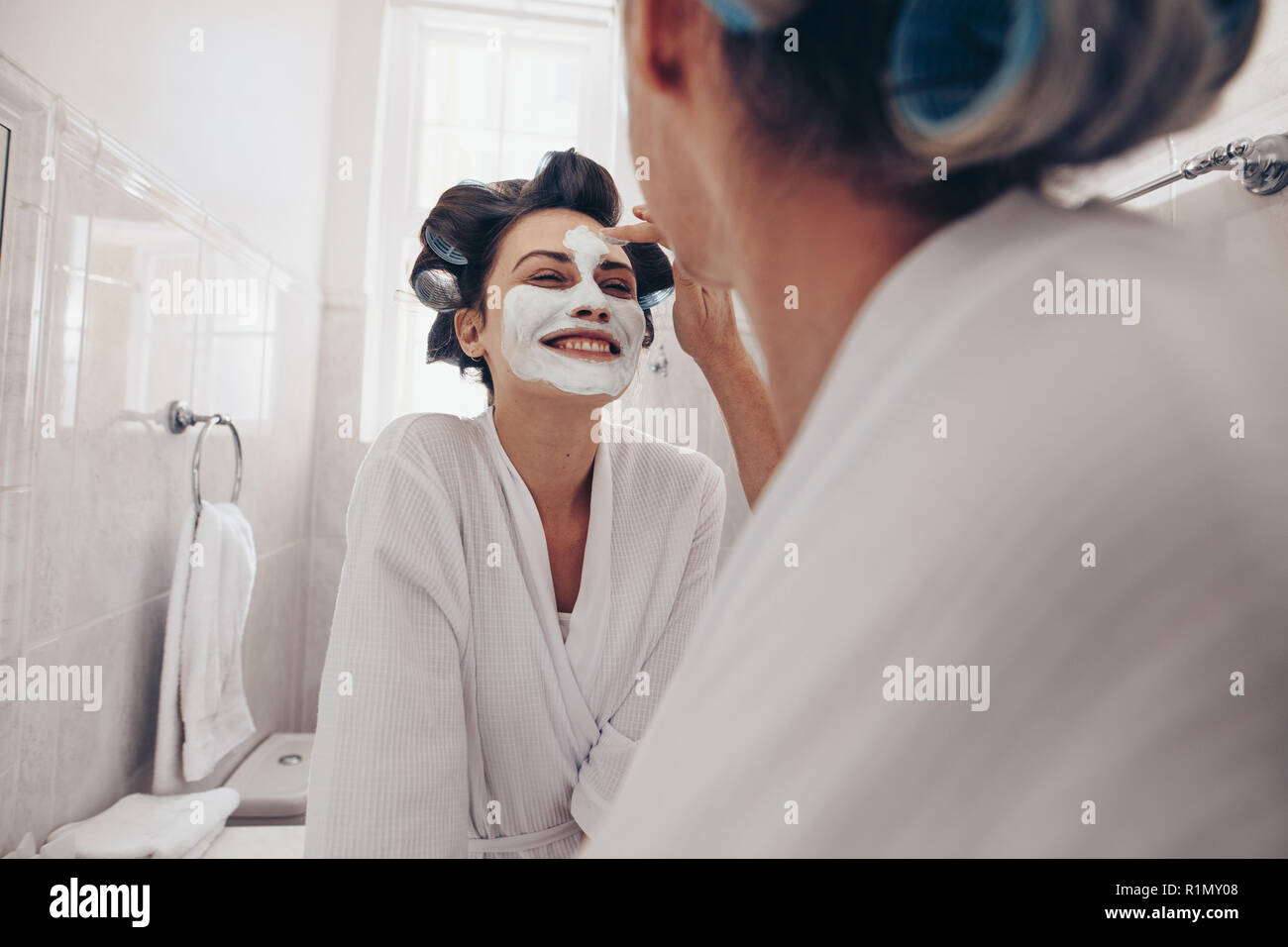Elderly woman hair rollers hi-res stock photography and images - Alamy