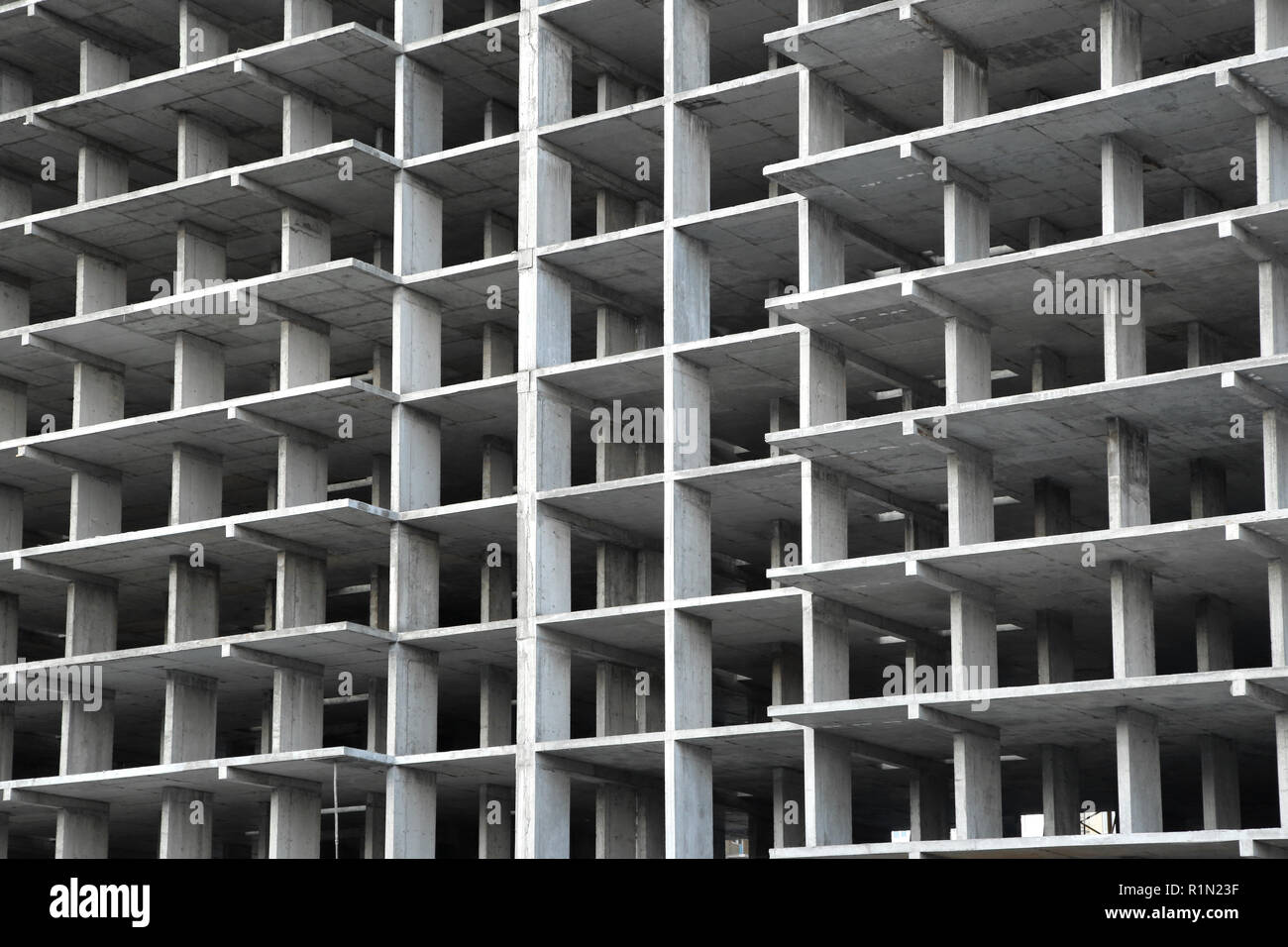 frame building under construction of concrete Stock Photo - Alamy