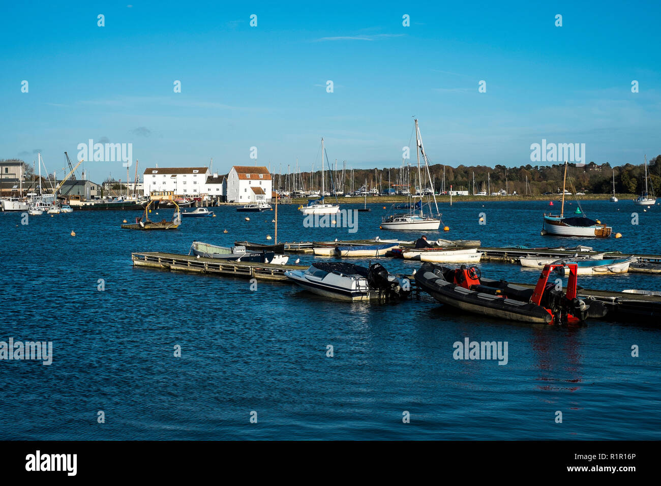 Boats moored on the River Deben in Woodbridge, Suffolk Stock Photo - Alamy