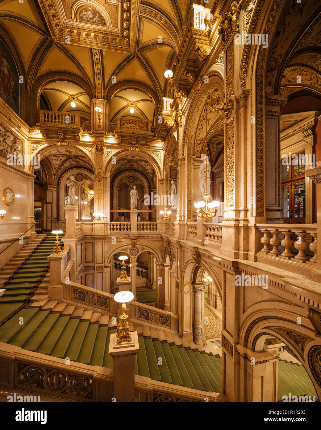 Ópera de Viena (Wiener Staatsoper) - Viena