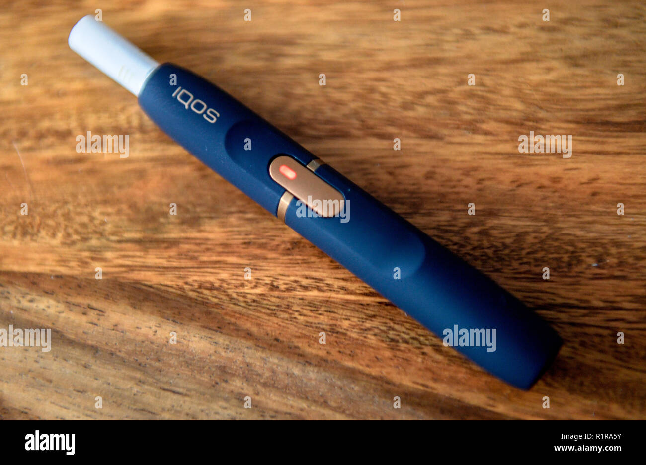 elfbar nachfüll pod läuft aus La cigarette électronique et l'e-liquide (pour professionnels de la santé)  – Centre Antipoisons main image 1