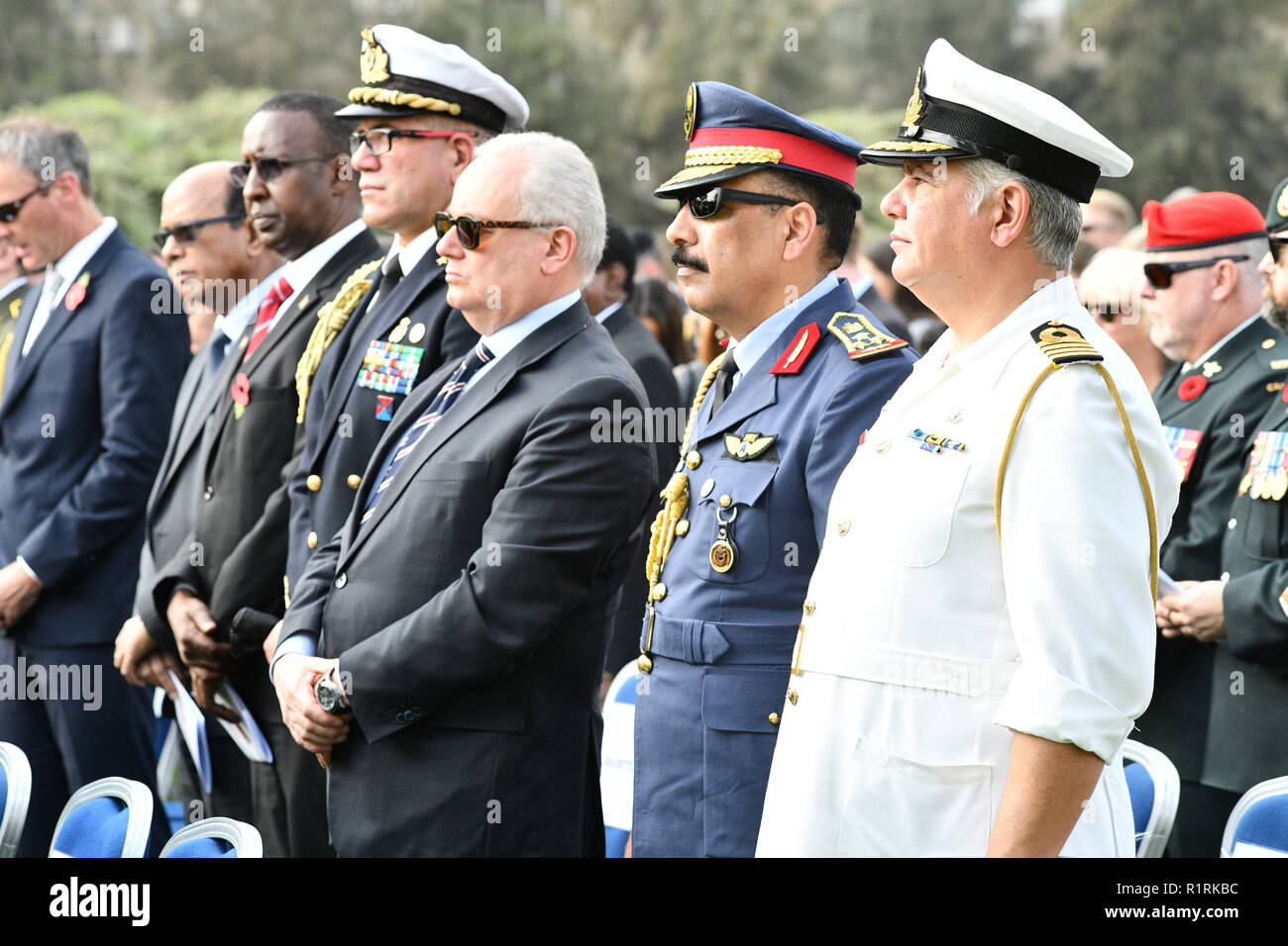 Participant in the commemoration ceremony at the Commonwealth Cemetery in Heliopolis on the occasion of the 100th anniversary of the ceasefire of November 11, 1918, taken on November 11, 1818. This historic event was commemorated in Cairo with wreath-laying ceremonies and solemn ceremonies of former war participants. The joint German-French kick-off event at the German Protestant High School Cairo was followed by a wreath-laying ceremony at the German and French cemeteries in Cairo, followed by a reception by the French ambassador. Afterwithday, the event ended at the Commonwealth Cemetery in Stock Photo