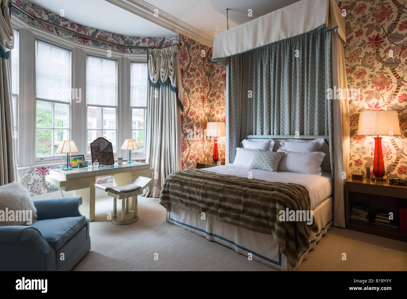 Edwardian bedroom hires stock photography and images Alamy