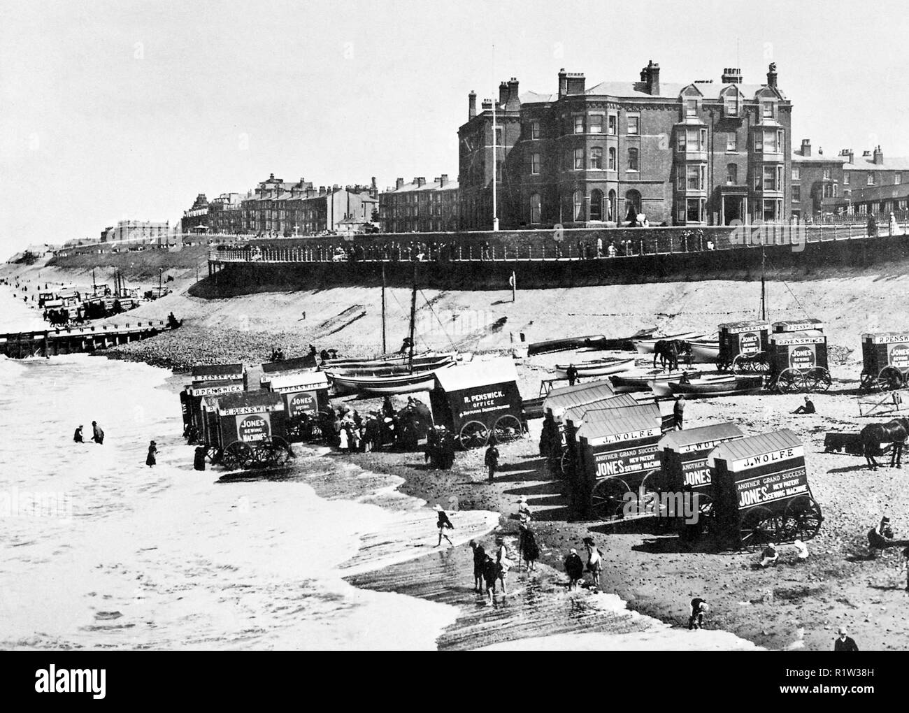 Metropole hotel blackpool Black and White Stock Photos & Images Alamy