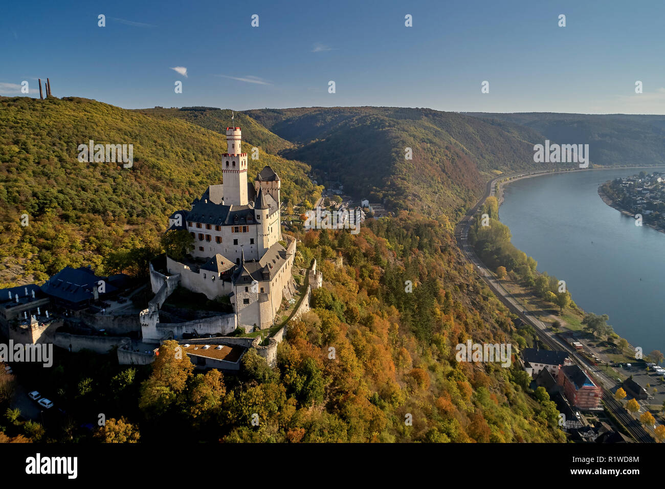 Marksburg Castle in the UNESCO World Cultural Heritage Upper Middle Rhine Valley high above the Rhine near Braubach, Braubach Stock Photo