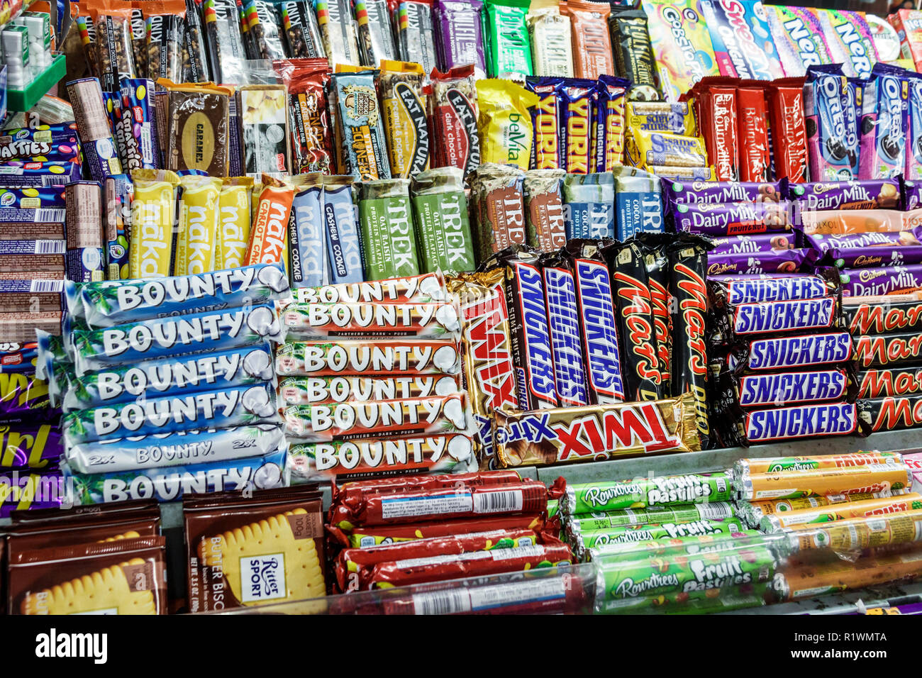 Newsstand food display hires stock photography and images Alamy