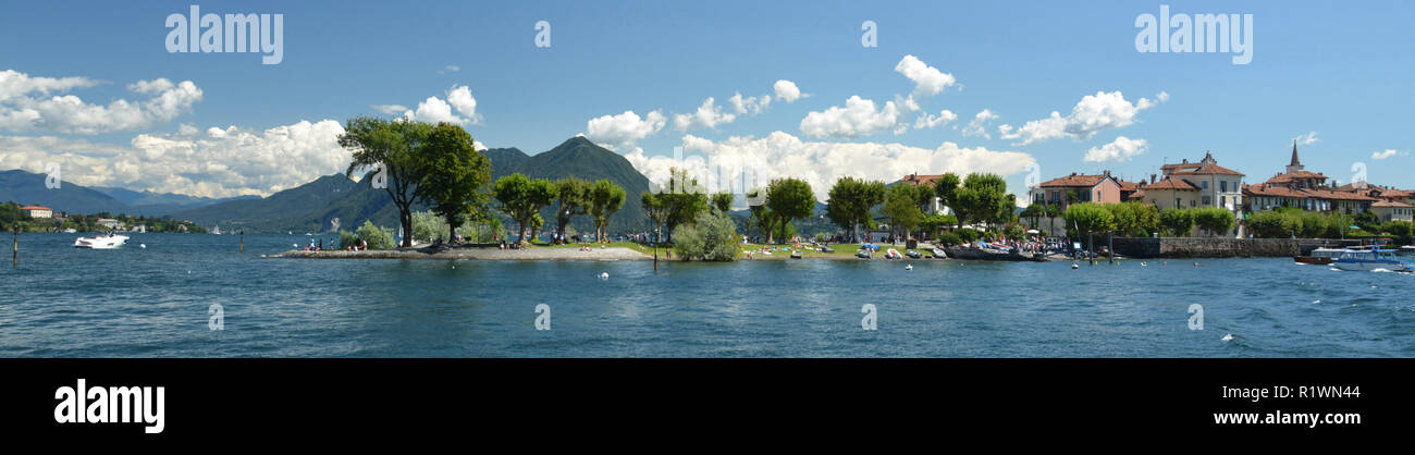 Lago maggiore, vista panoramica da stresa, primavera, North Italia, lake landscape Stock Photo