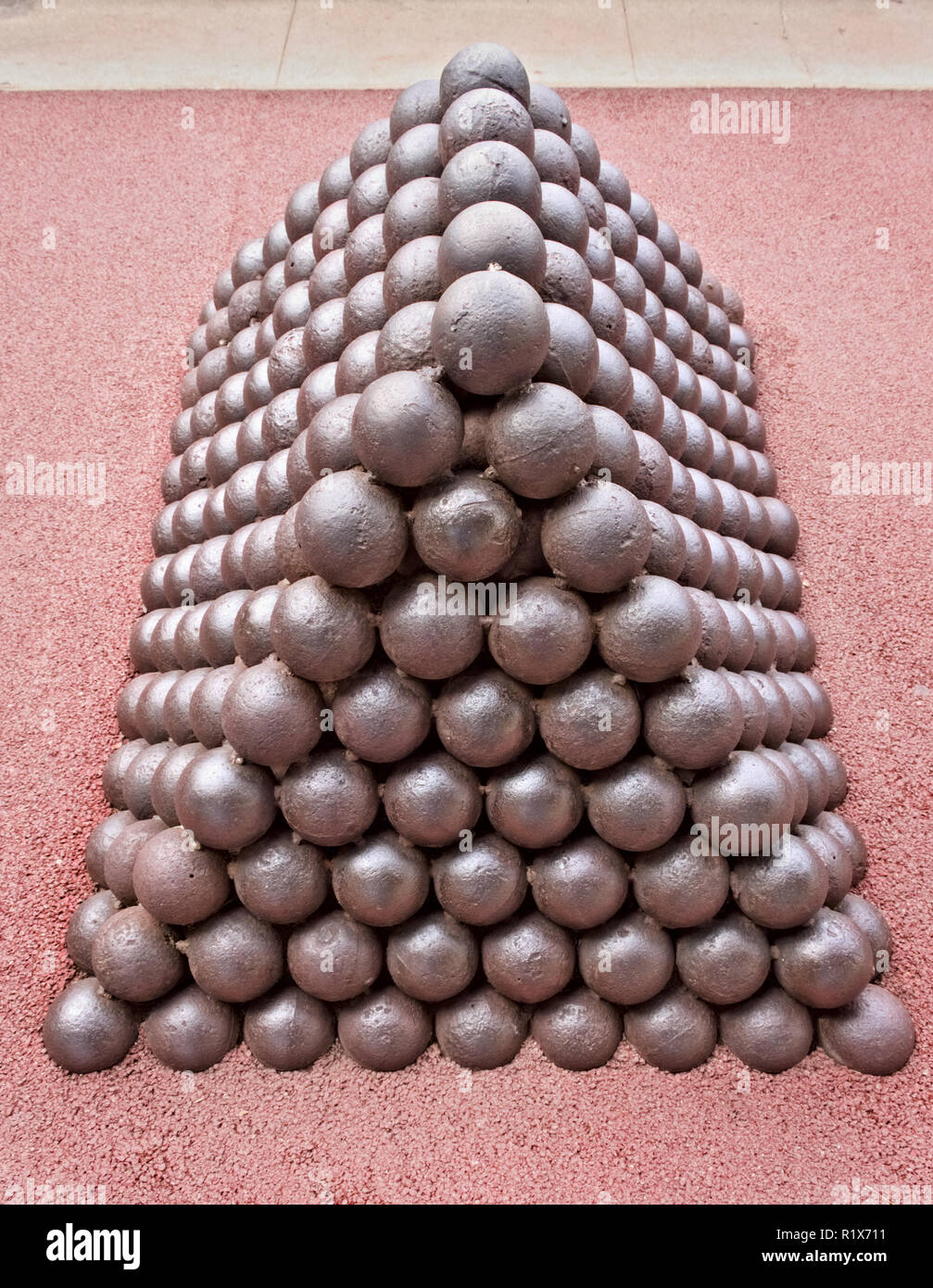 A pile of cannon balls hires stock photography and images Alamy