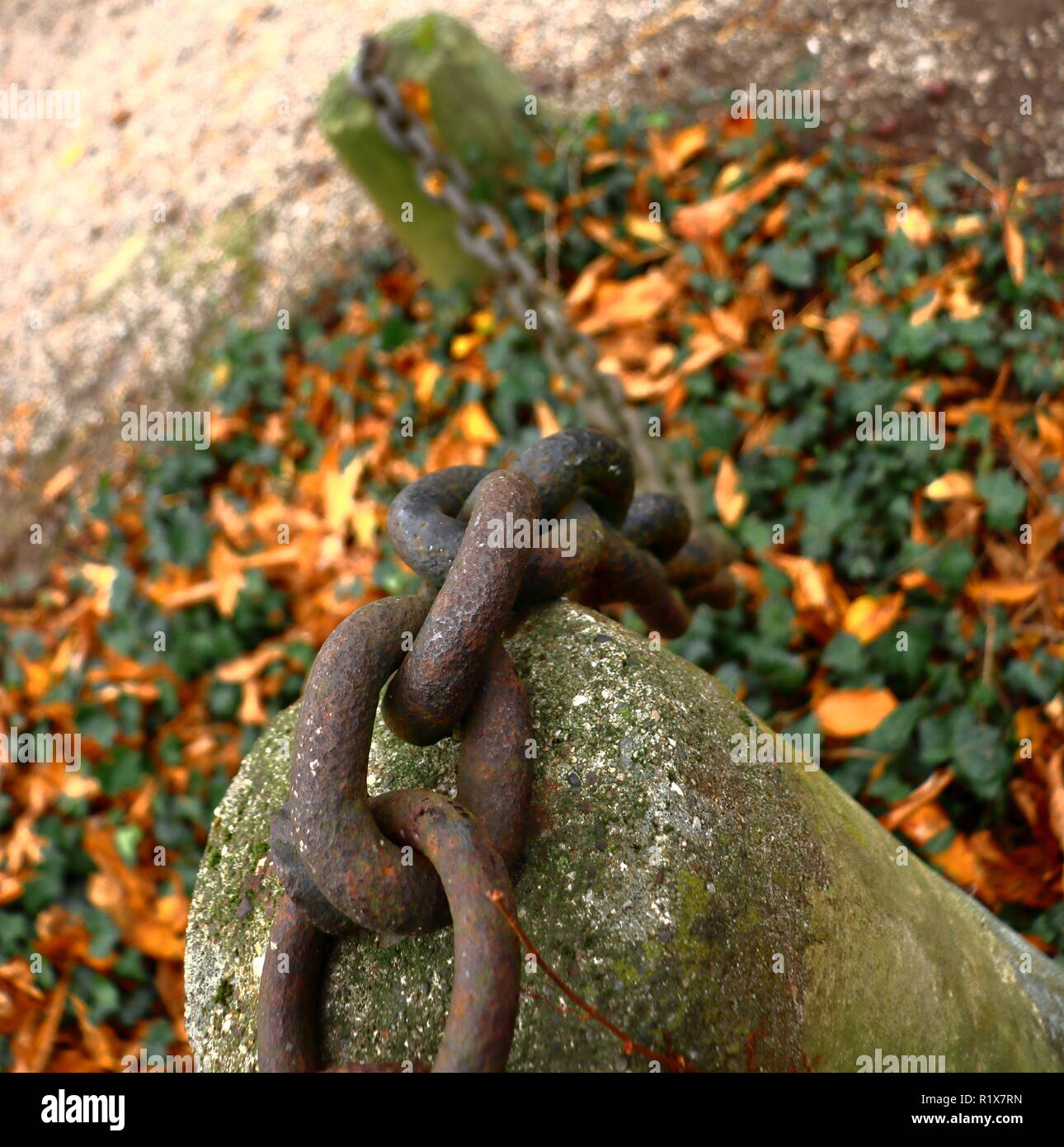 Iron posts hires stock photography and images Alamy
