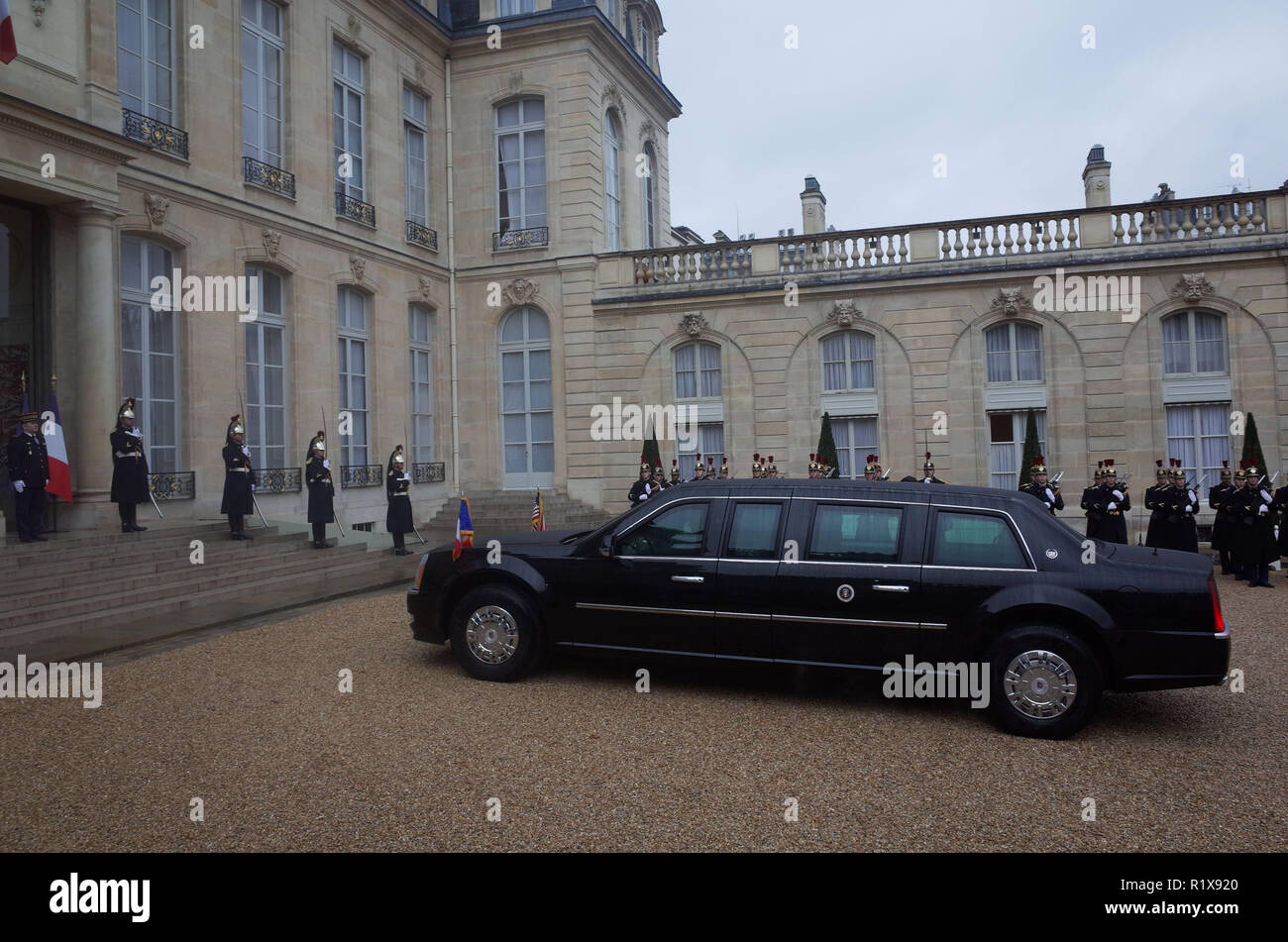 November 10, 2018 - Paris, France: US President Donald Trump's armored limousine, known as 'the beast', is parked in the courtyard of the Elysee palace. La limousine blindŽe du president americain Donald Trump garee dans la cour de l'Elysee. *** FRANCE OUT / NO SALES TO FRENCH MEDIA *** Stock Photo