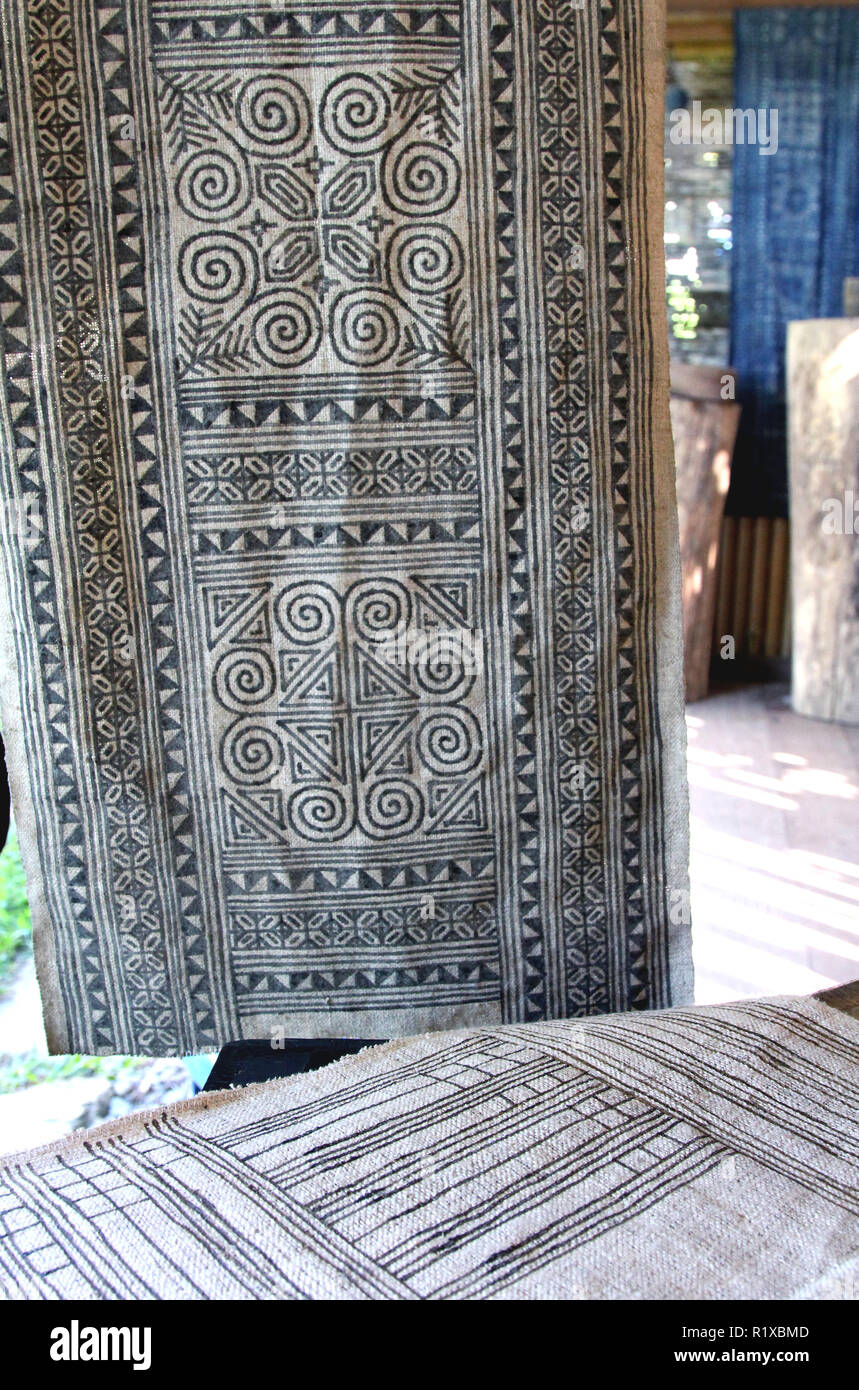 Etched batik pattern onto woven hemp fabric using wax-resist method, Ok Pop Tok Weaving Center, Luang Prabang, Laos Stock Photo