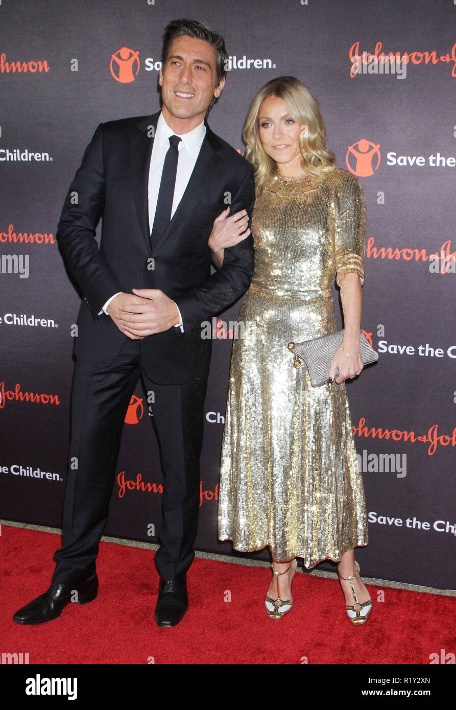 David Muir Married 2011