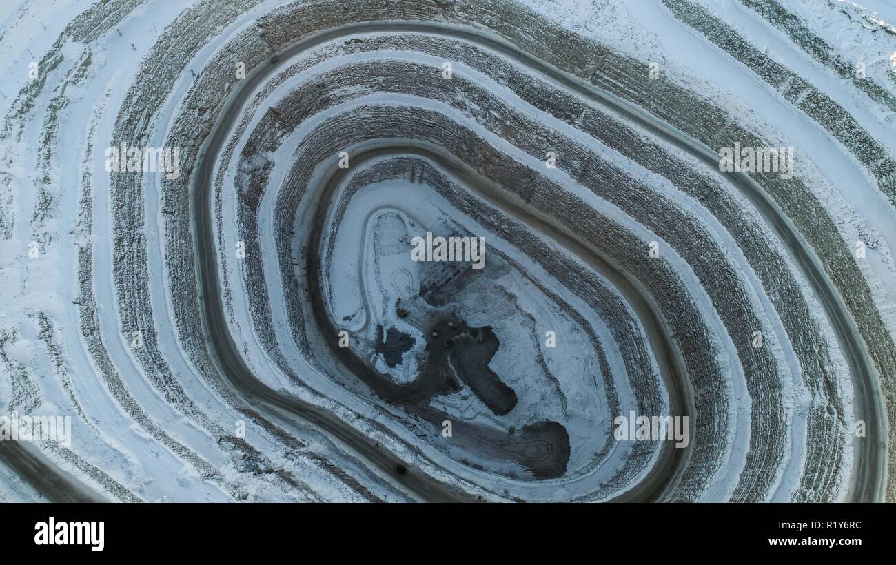 Визитка алроса. Алроса отчетность. Ак алроса акции. Алроса отчетность. Алроса конкуренты в россии.