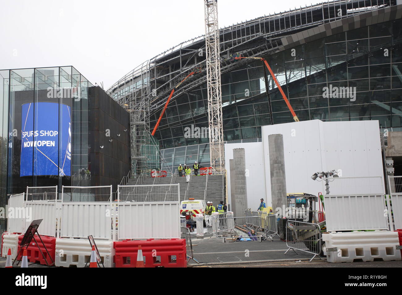 London, UK. 15th Nov 2018.Tottenham Hotspur Football Club's new 62,000 seater stadium still appears to need alot more work before Premiership football can be played at the North London venue. The club is still having to play it's home games at the National Stadium in Wembley also in North London. Credit: Nigel Bowles/Alamy Live News Stock Photo