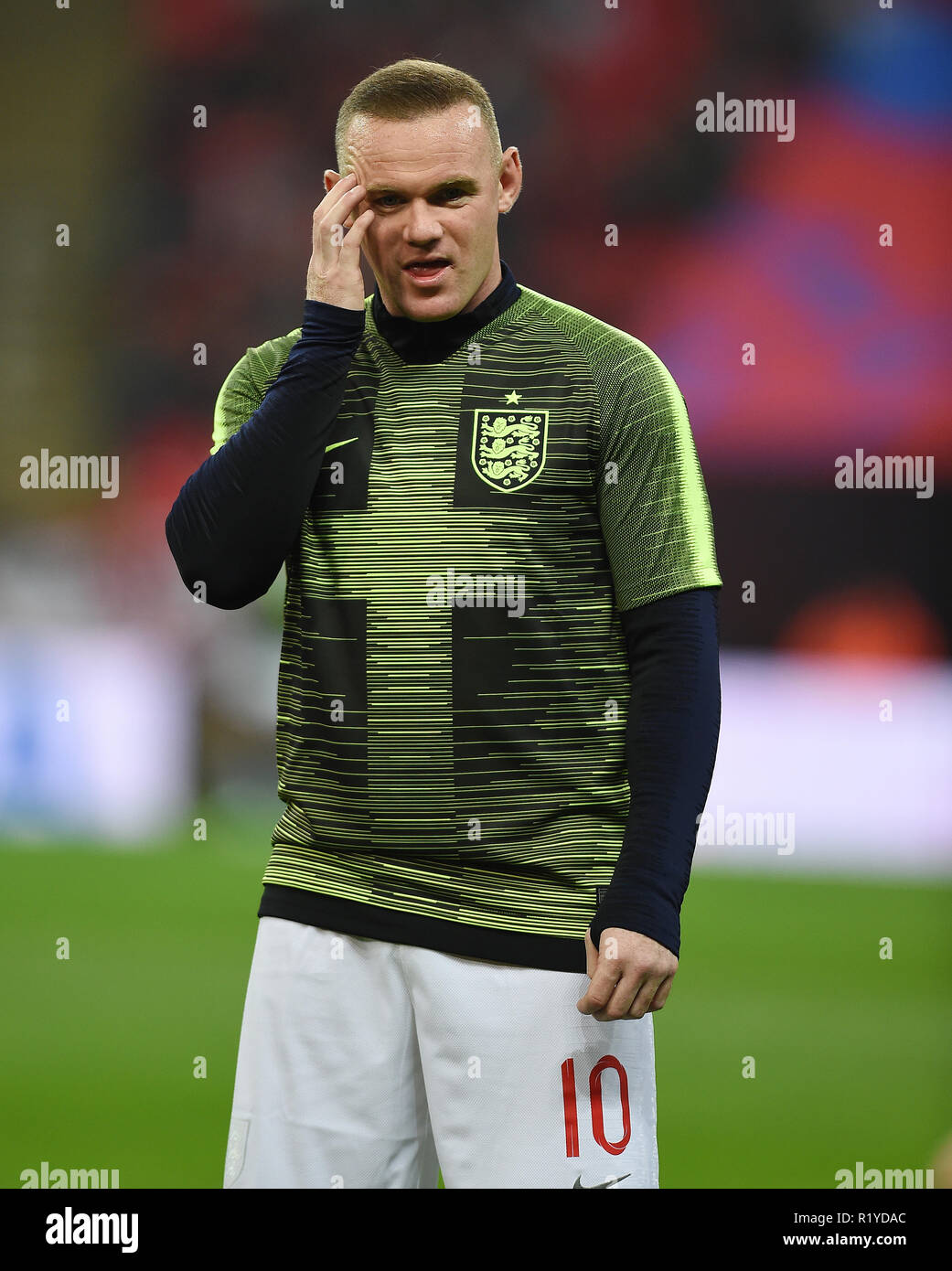 england-captain-wayne-rooney-during-hi-res-stock-photography-and-images