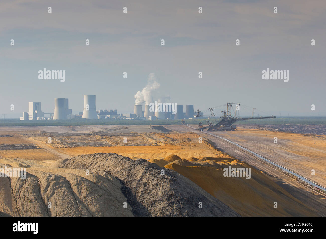Boxberg lignite-fired power plant and Nochten opencast mine. Saxony, Germany Stock Photo