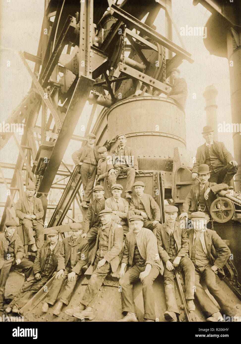 Historic Archive Image of industrial workers, South Wales c1900s Stock Photo