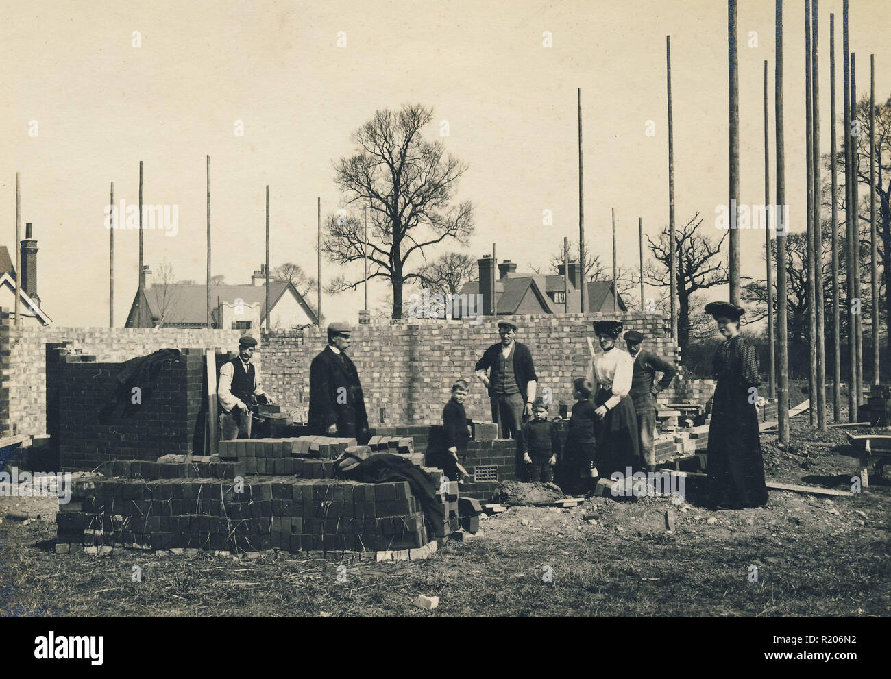 Historic Archive Image of Edwardian House Builders, Construction, England Stock Photo