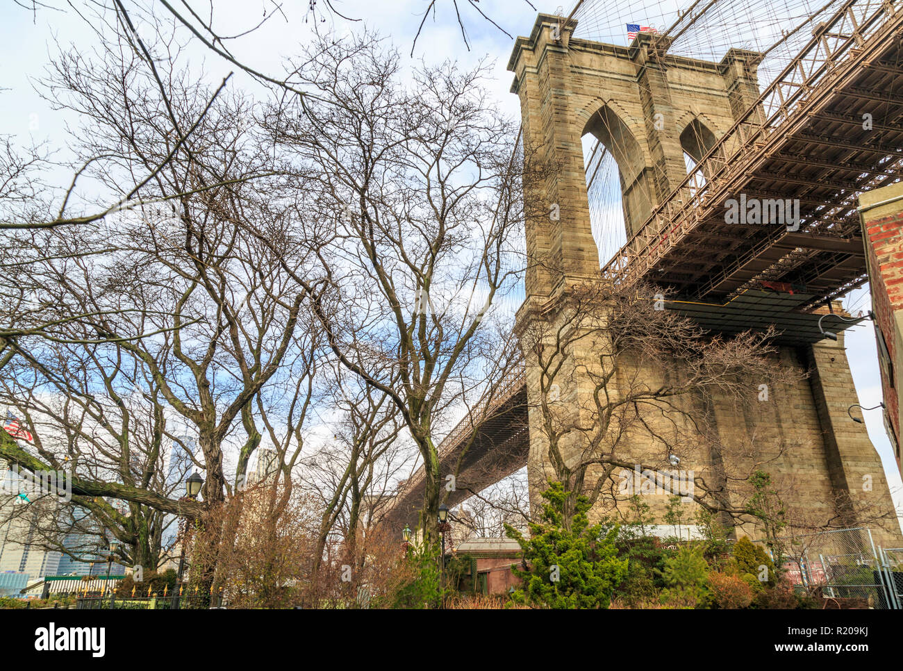 Brooklyn bridge park winter hi-res stock photography and images - Alamy