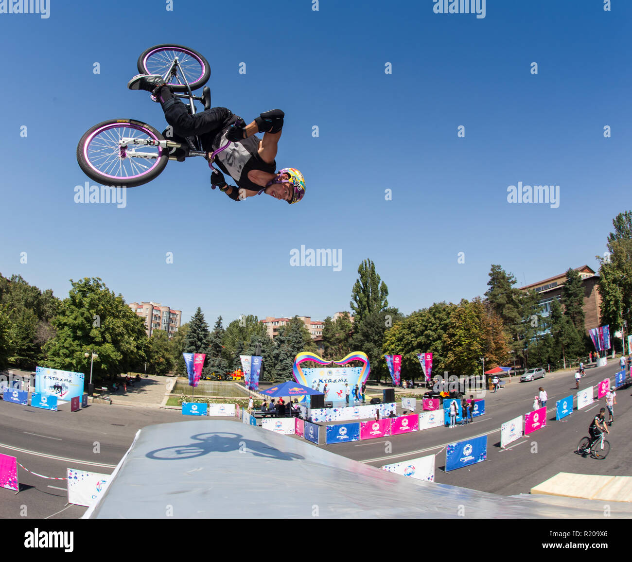 KAZAKHSTAN ALMATY - AUGUST 28, 2016: Urban extreme competition, where the  city athletes compete in the disciplines:
