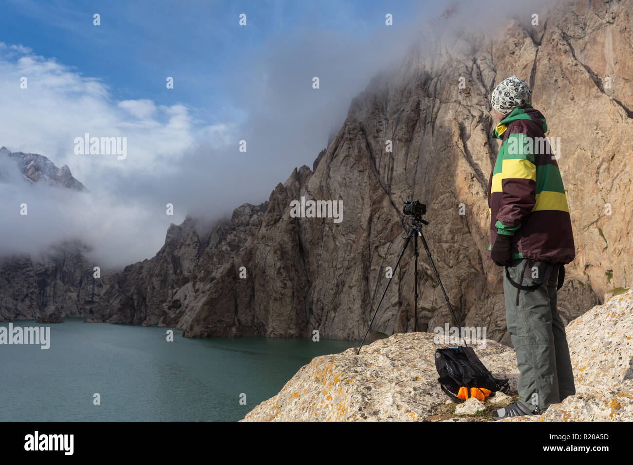 Female photographer blue hi-res stock photography and images - Alamy