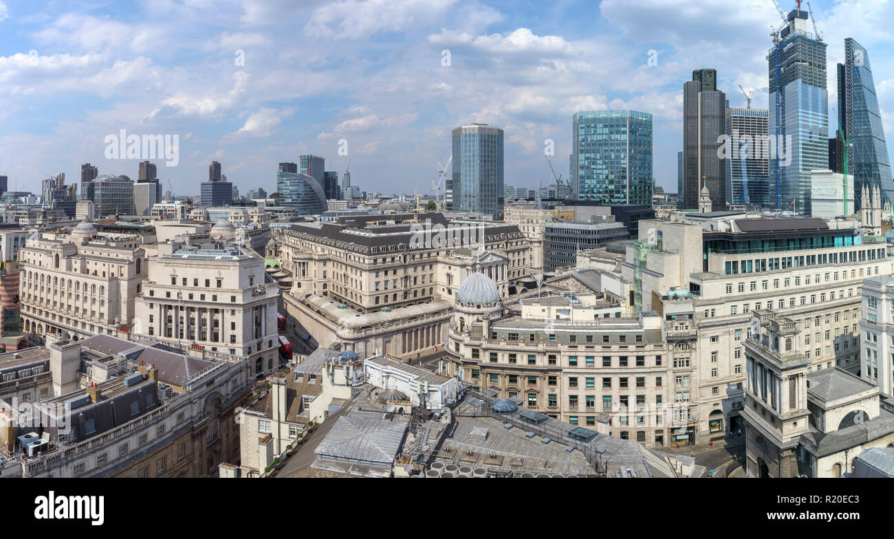 Rooftop skyline view of the Bank of England, Threadneedle Street, and ...