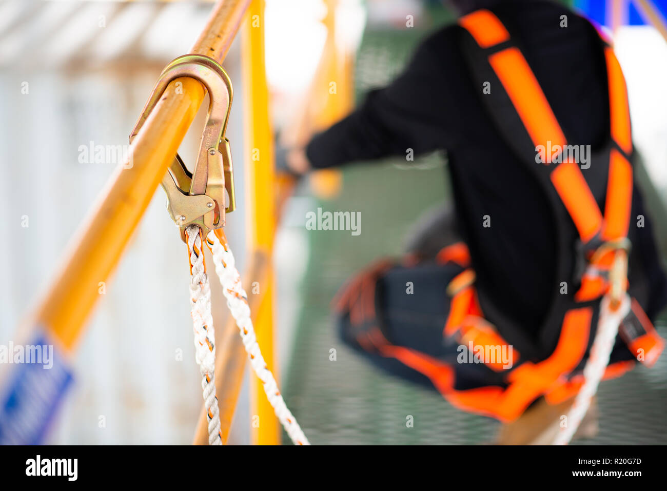 Wearing safety harness hi-res stock photography and images - Alamy