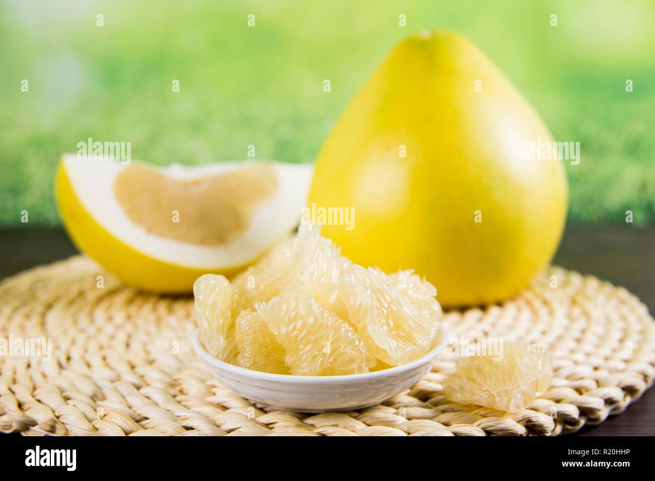 The pomelo (shaddock), citrus maxima or citrus grandis, pomello, pummelo, pommelo, pumelo is the largest citrus fruit from the Rutaceae family. Differ Stock Photo