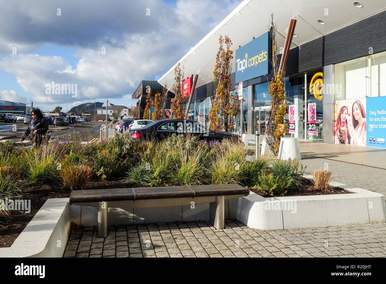 Fort kinnaird shopping hires stock photography and images Alamy