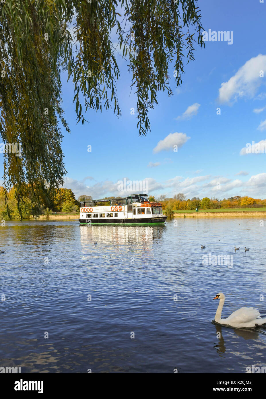 RIVER THAMES, WINDSOR, ENGLAND NOVEMBER 2018 Tourist sightseeing