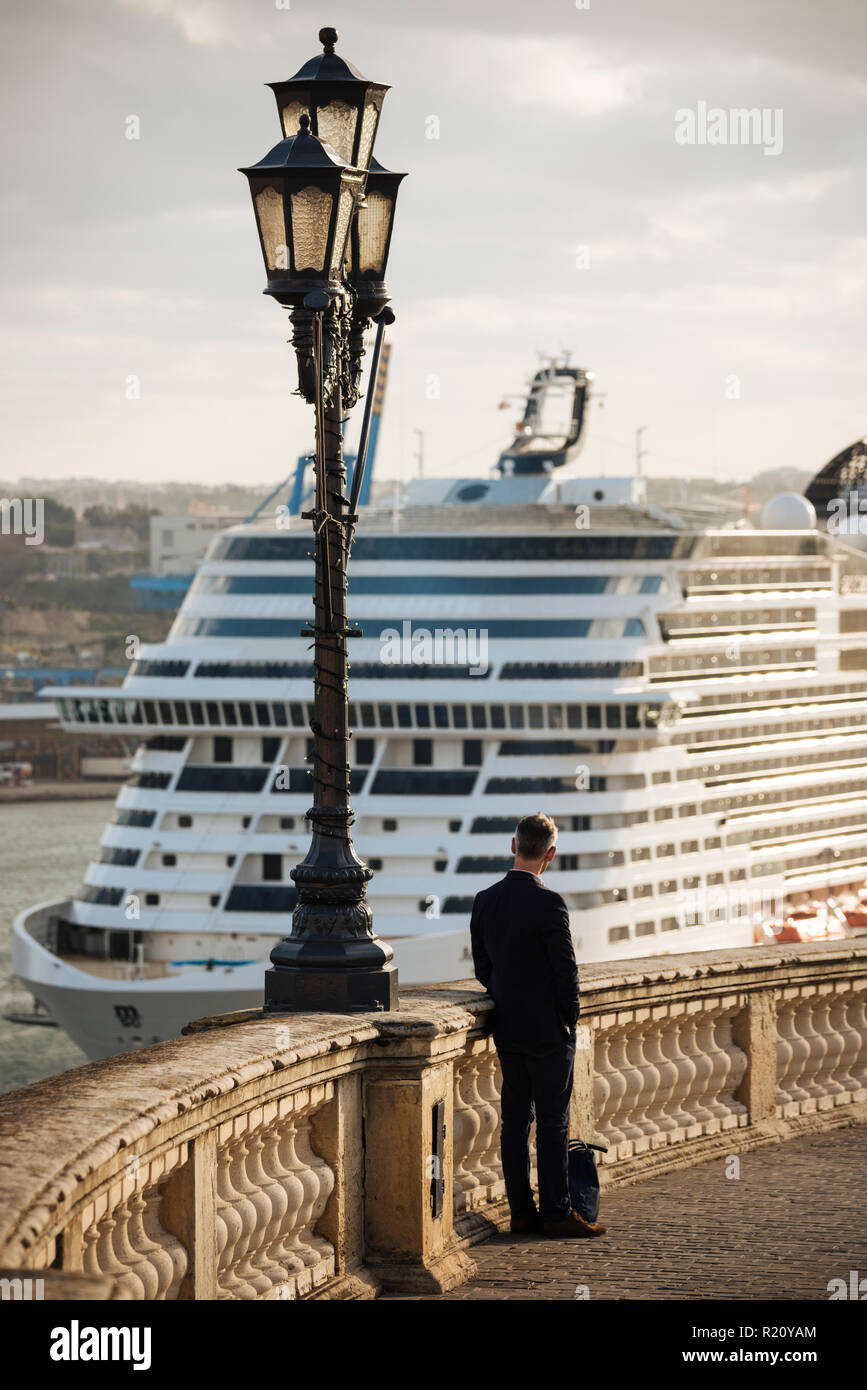 Cruise Ship In Grand Harbour Valletta Malta Stock Photo Alamy Cruise Ship In Grand Harbour Valletta Malta Stock Photo Alamy